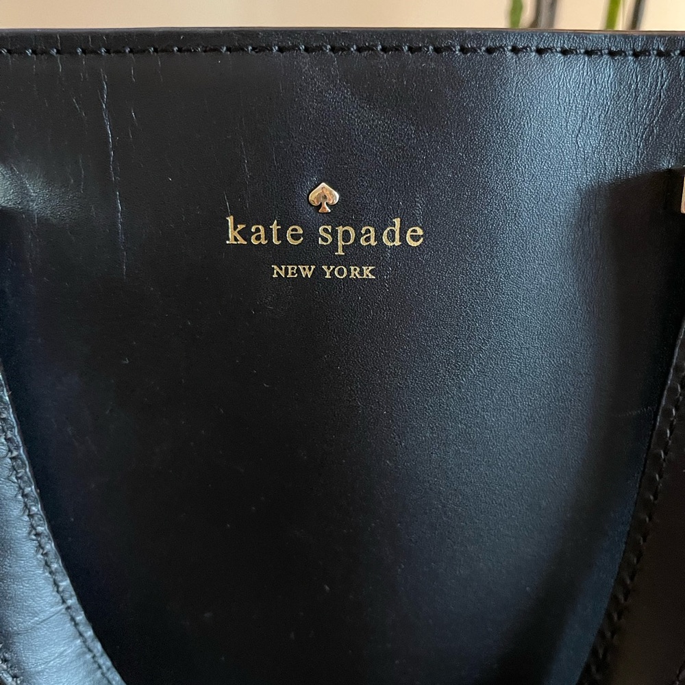 Authentic Kate Spade ♠️ - Picture 4 of 7